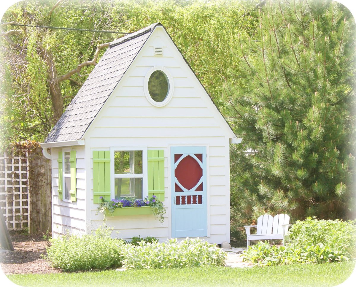 Окна для детского домика