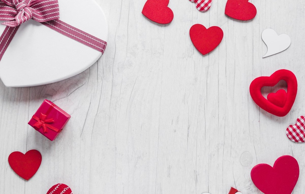 14 Февраля фон