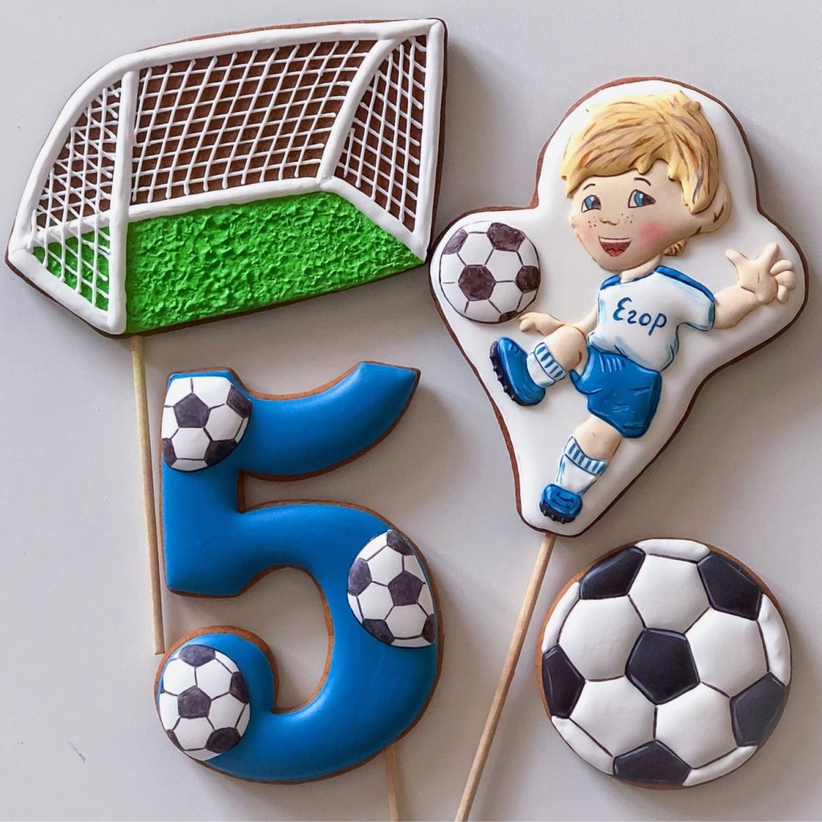 Торт с футбольной тематикой