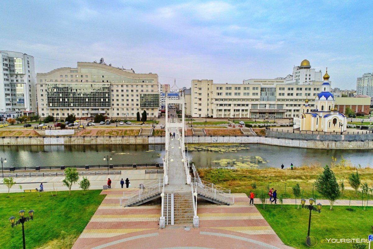 Соборная площадь Белгород ночь