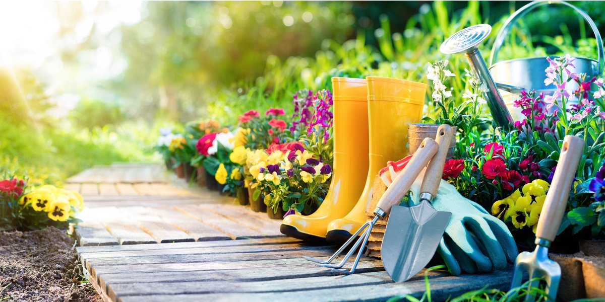 Товары для сада и огорода баннер