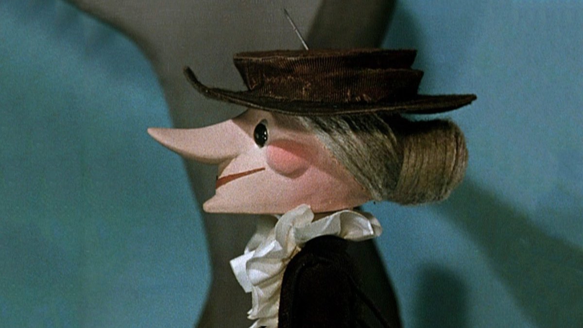 Старуха Шапокляк