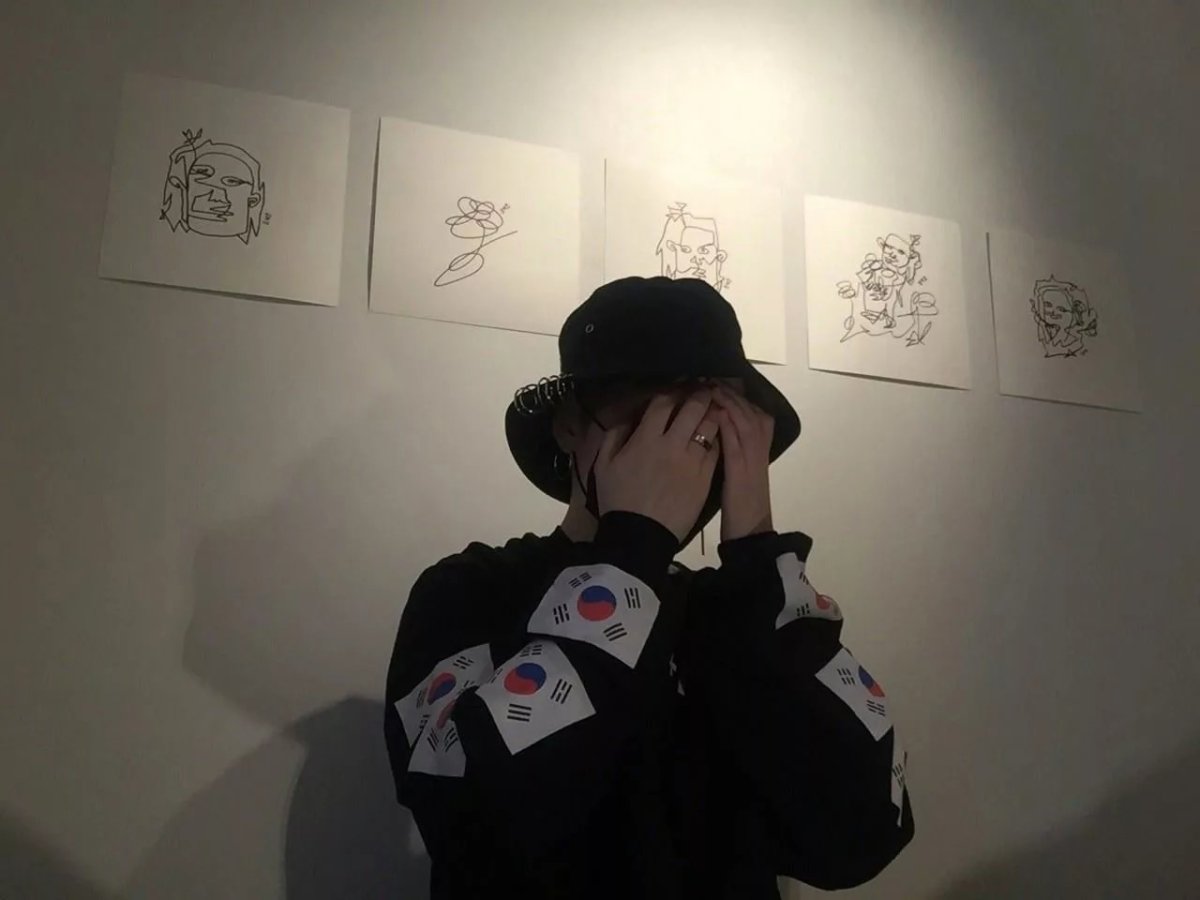 Эстетика Кореи черный