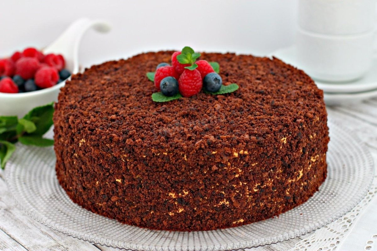 Торт домашний фото на столе