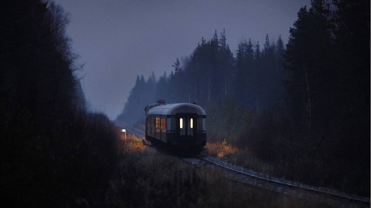Поезд гифка