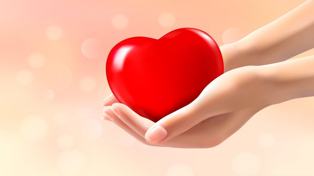 Сердечко в ладошках