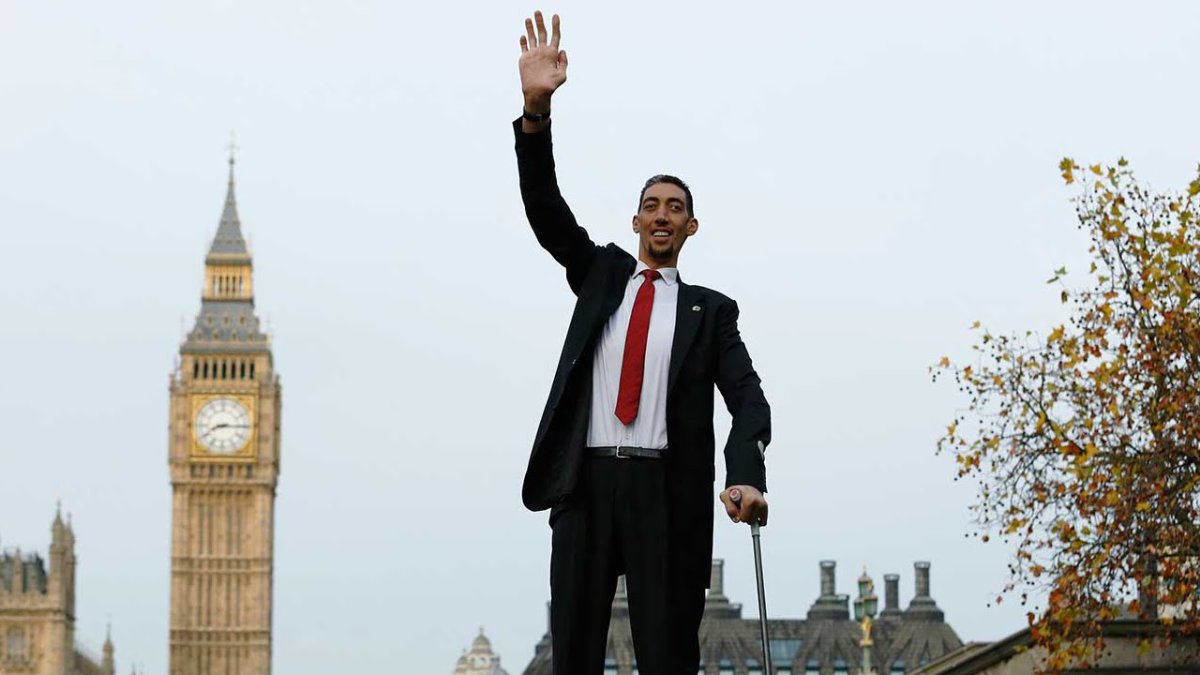 Самый высокий человек в мире