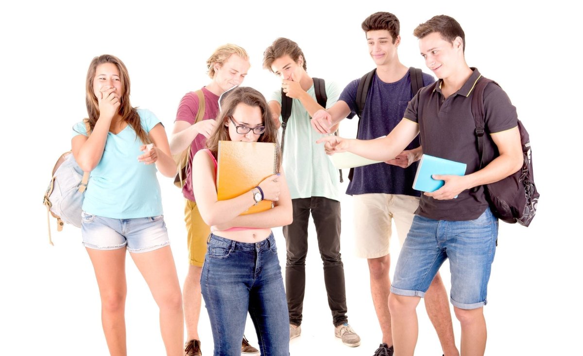 Подростки в школе