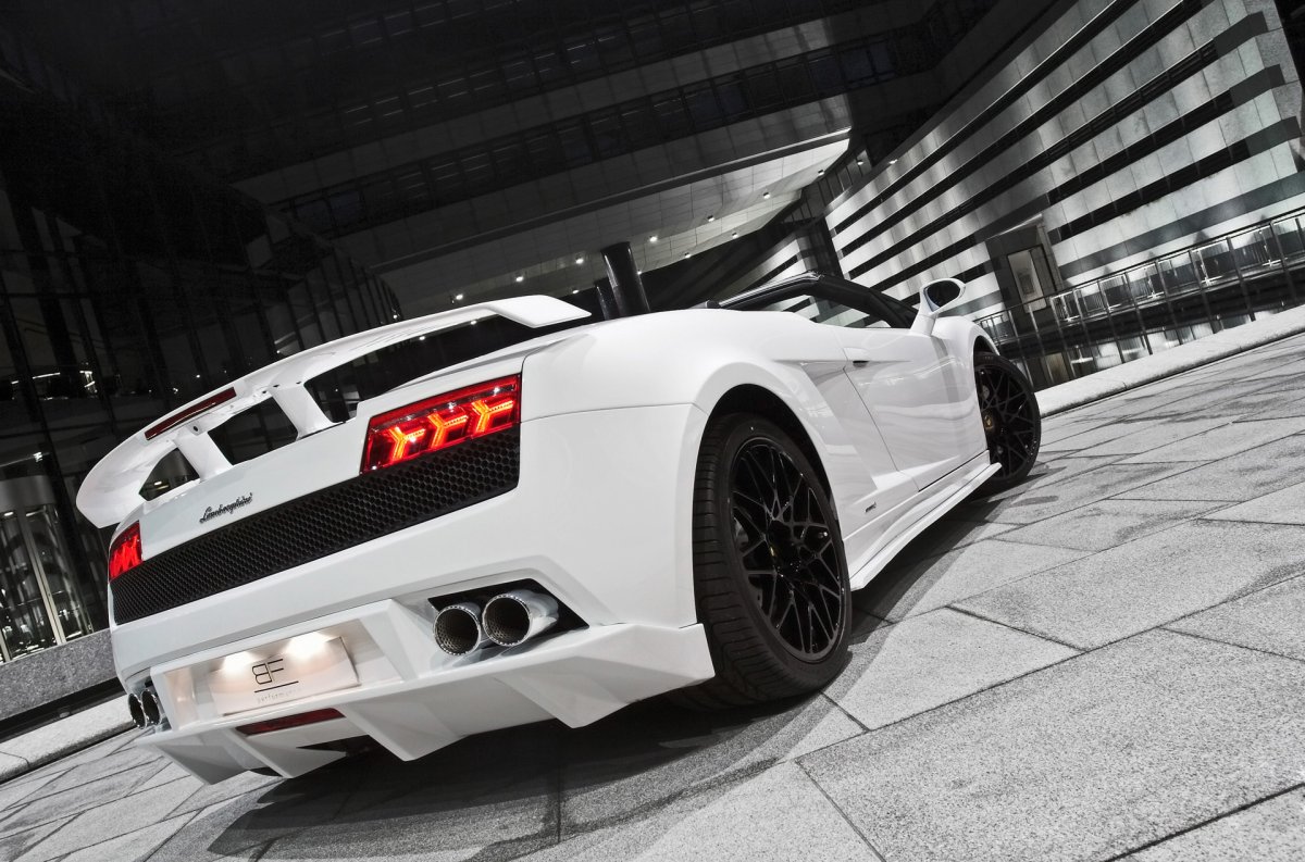 Lamborghini Gallardo и Aventador