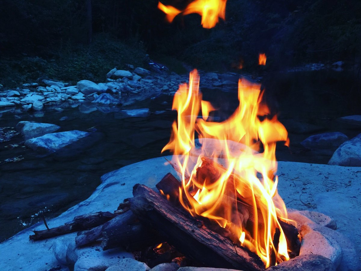 Красивый костер