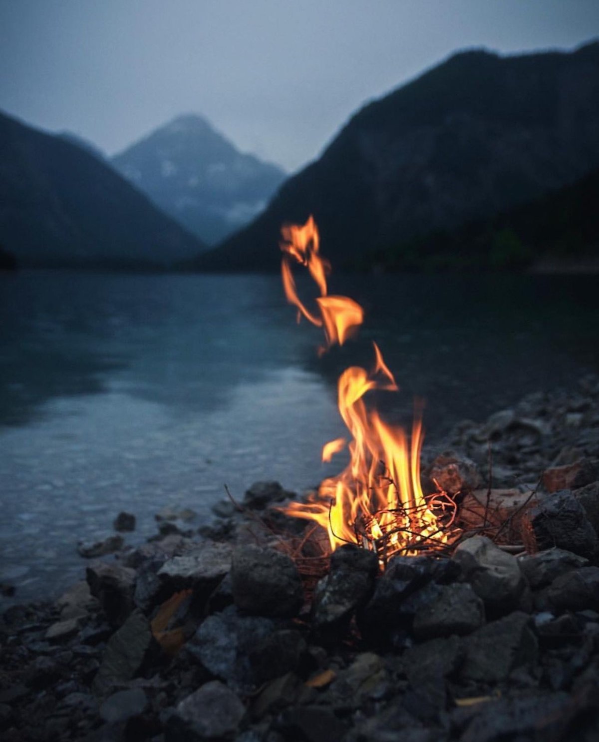 Пепел костра