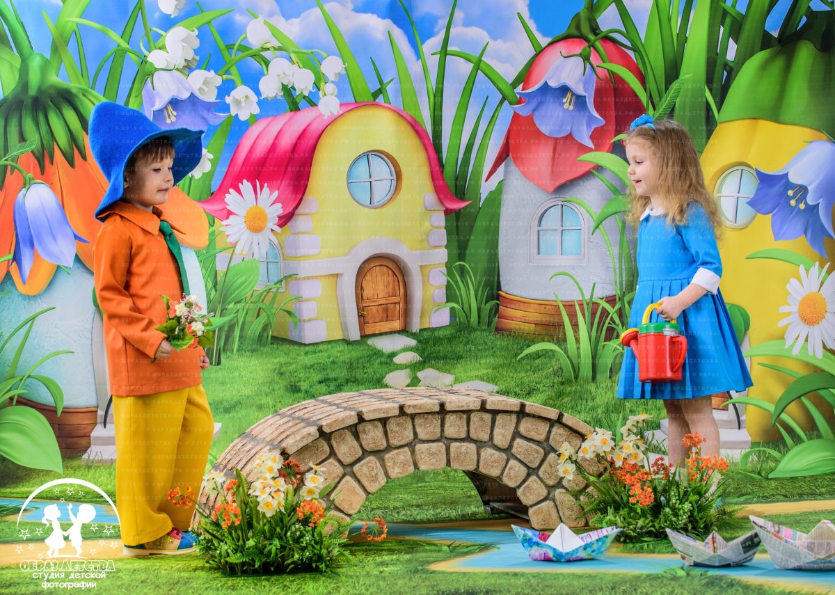 Незнайка на прозрачном фоне