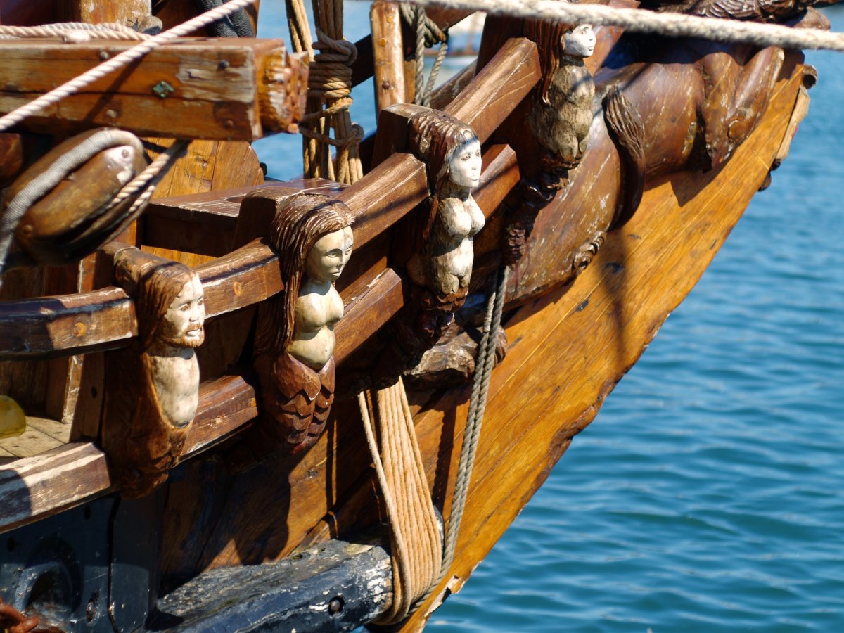 Корабли старинные деревянные