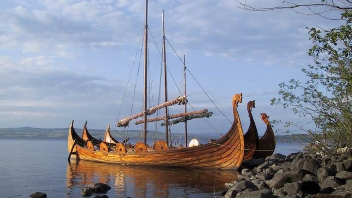 Швеция Викинги Драккар