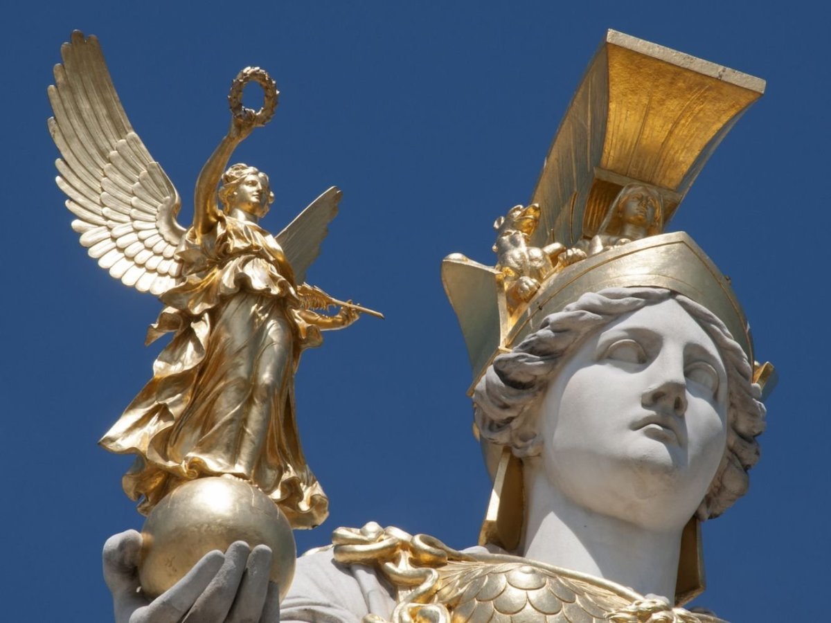 Ника богиня Победы в древней Греции