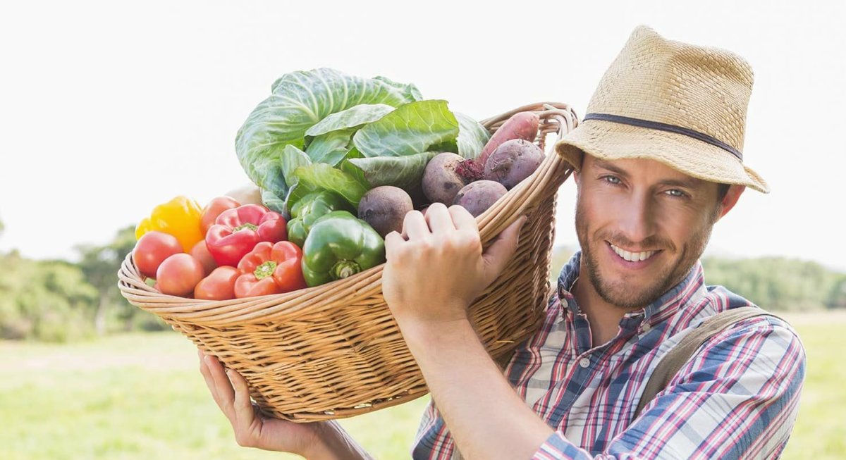 Радостный фермер