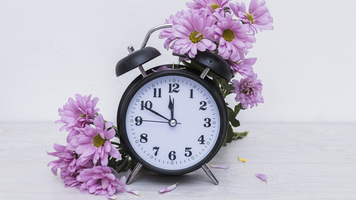 Цветы с часами