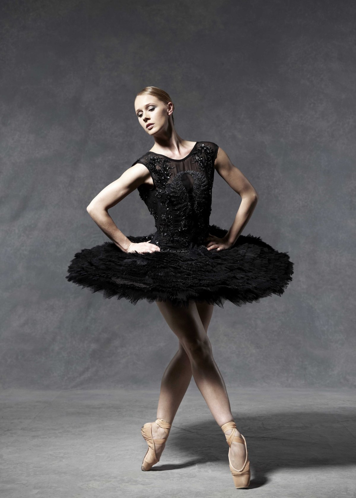 Балерина в балетной пачке