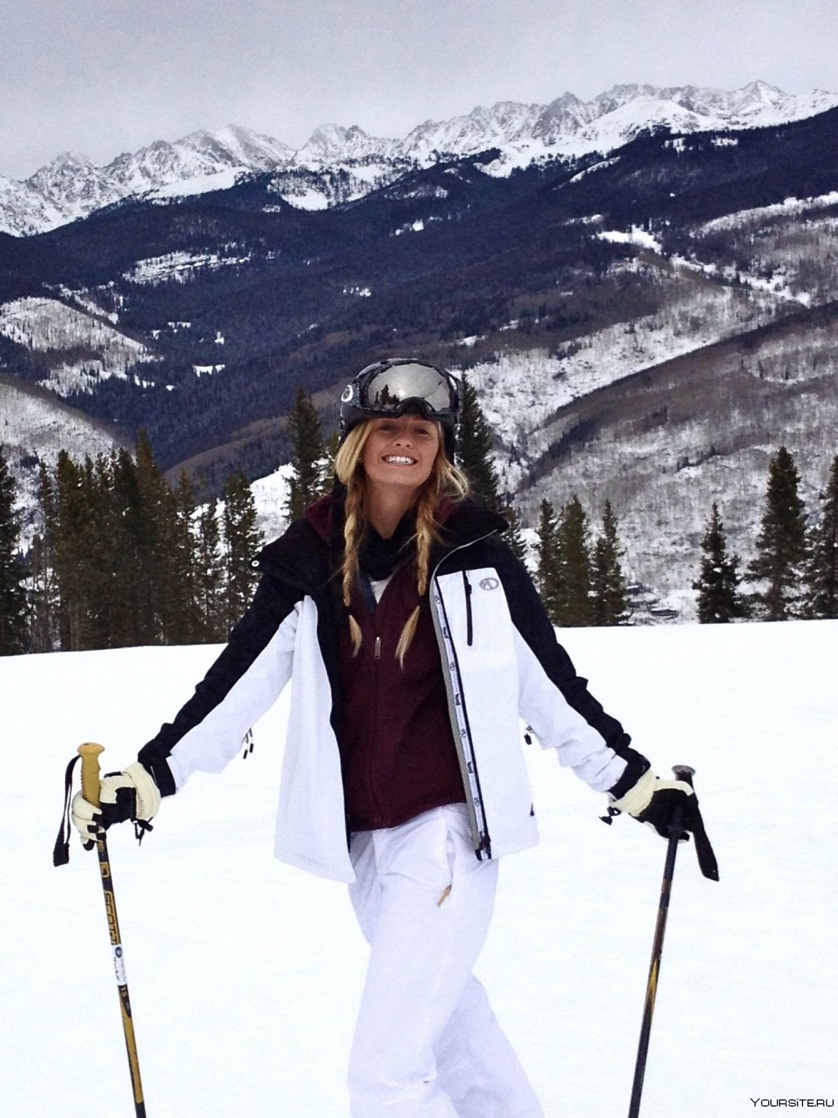 Оксана Федорова на горнолыжном курорте