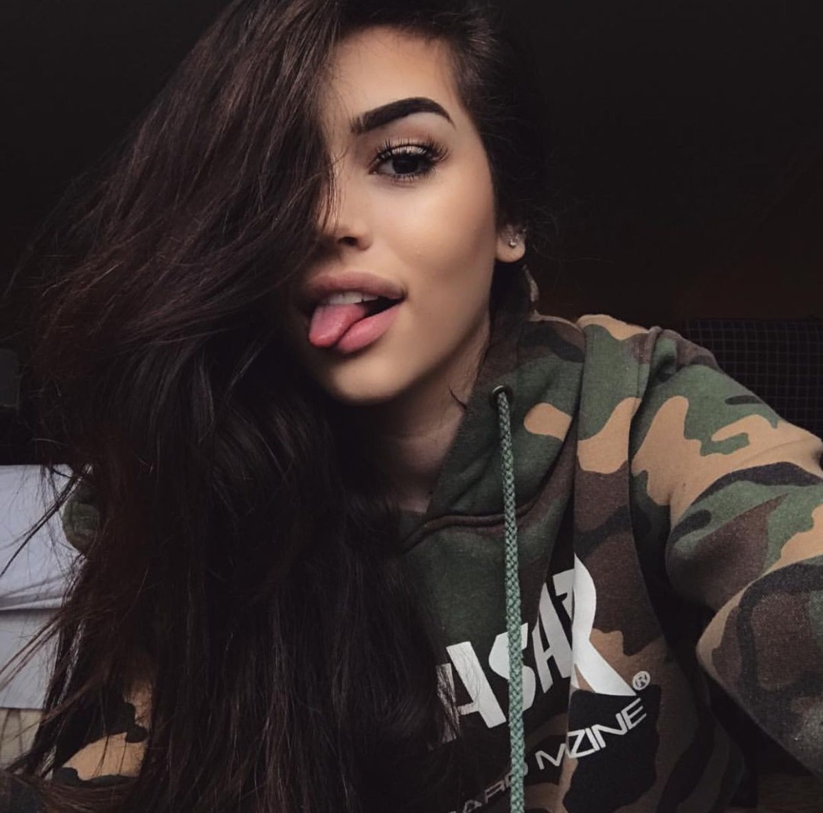 Девушки в стиле арт