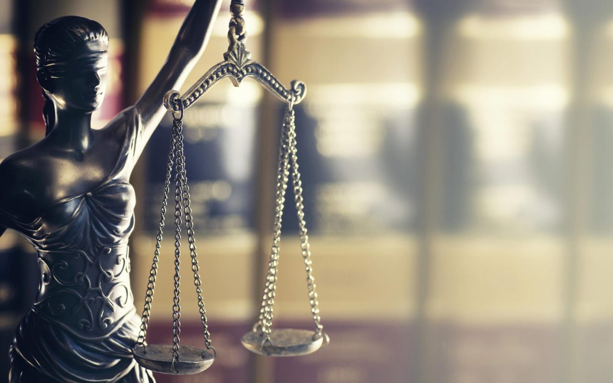 Весы Фемиды