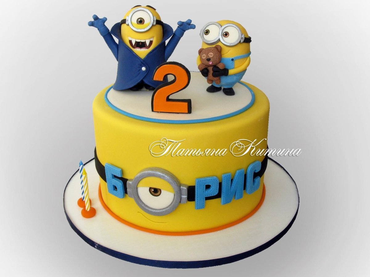 Торт Миньоны для двойни