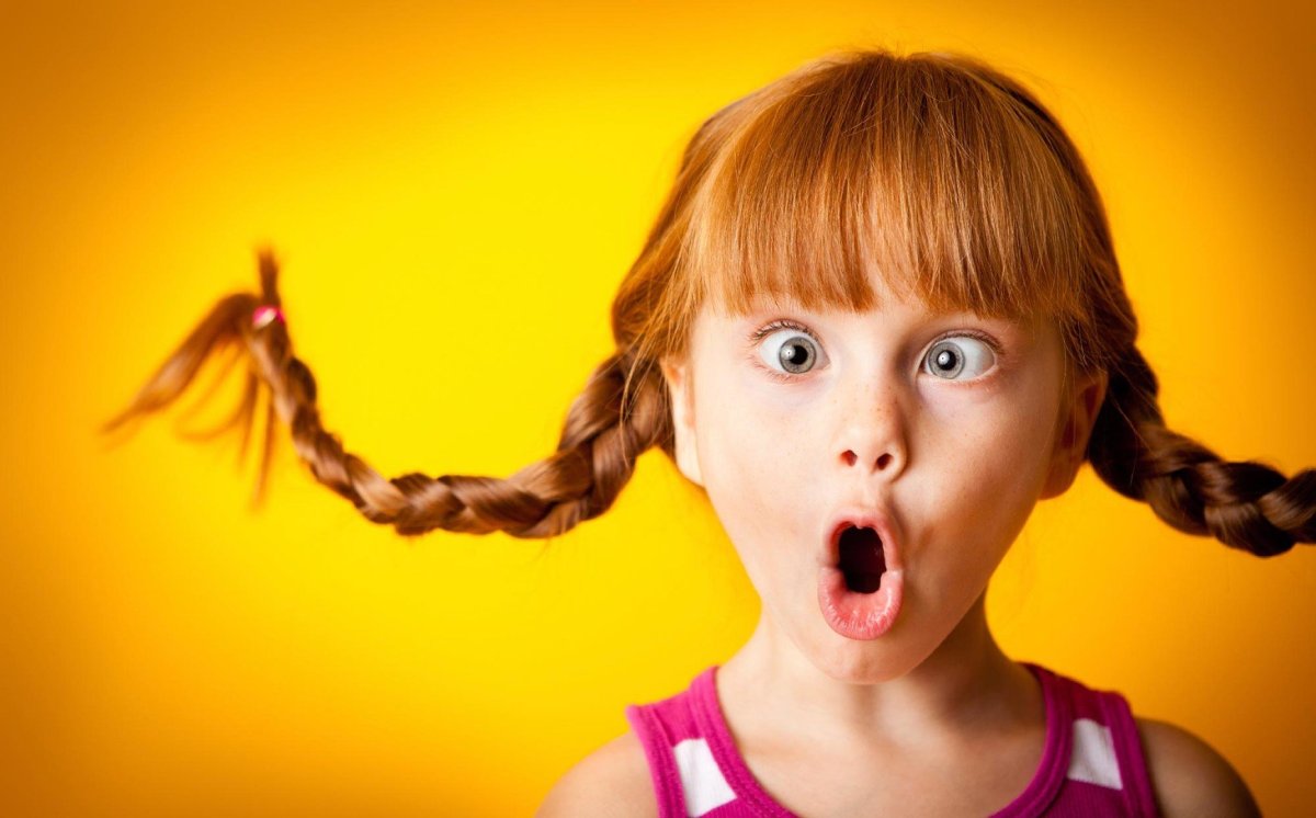 Радостная девушка