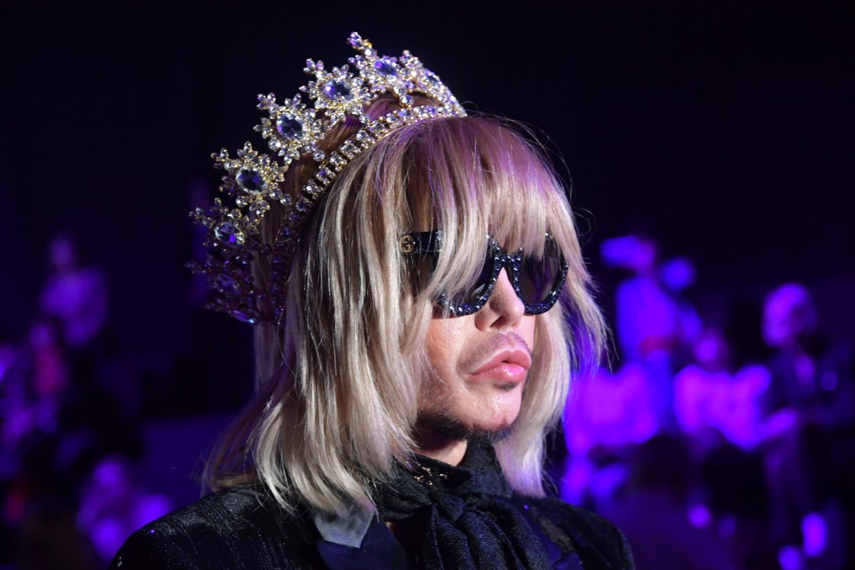 Кэмерон Диаз с открытым ртом