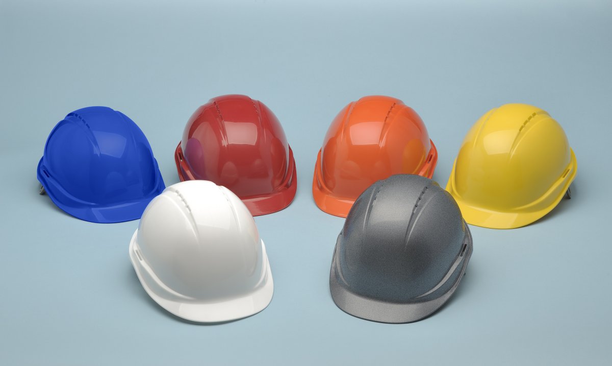 Цвета строительных касок