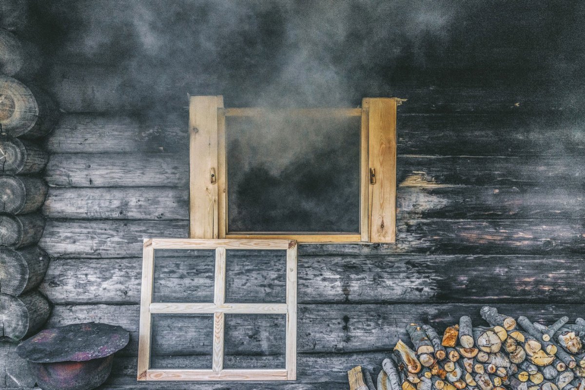 Вытяжка для бани по черному