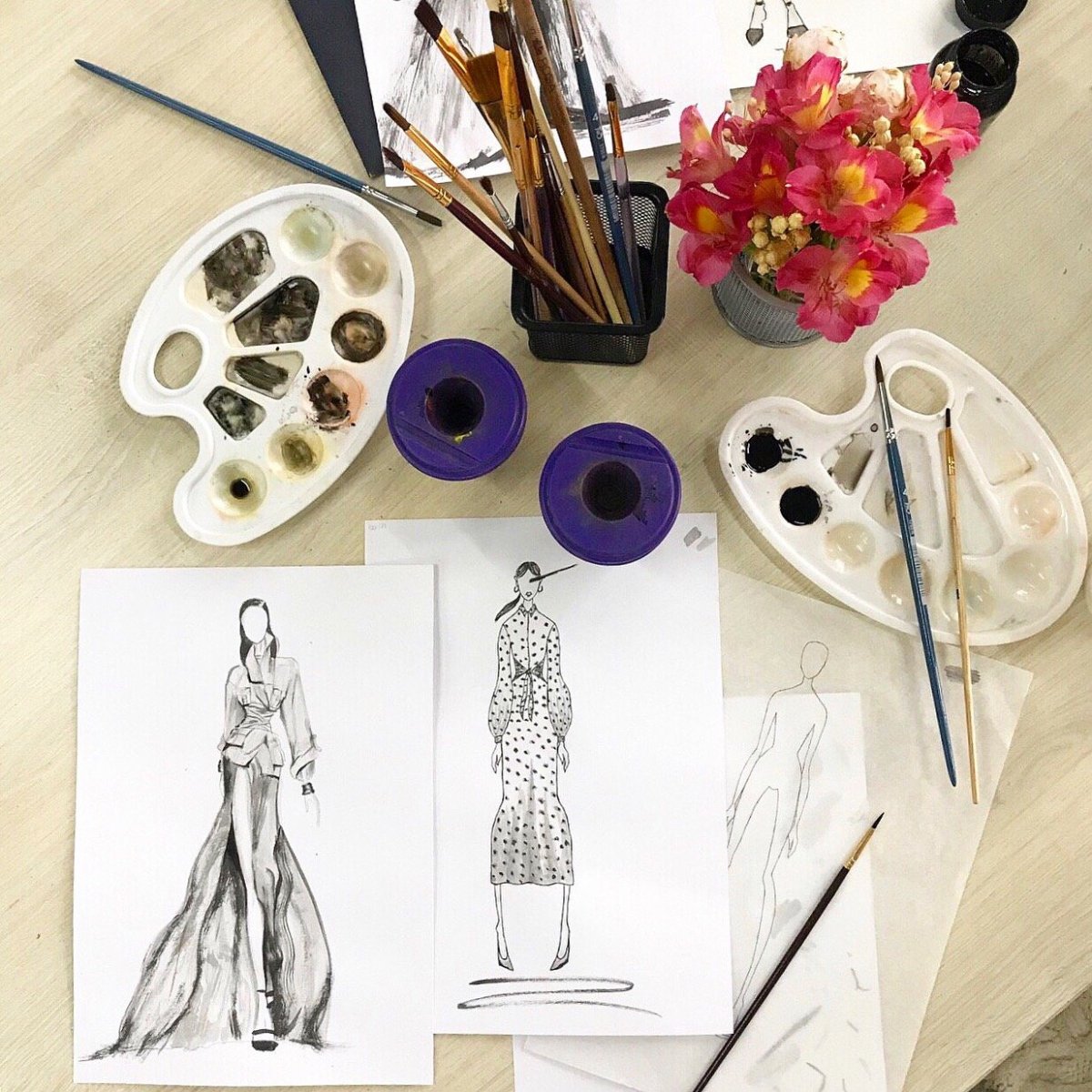 Дизайнер конструктор одежды