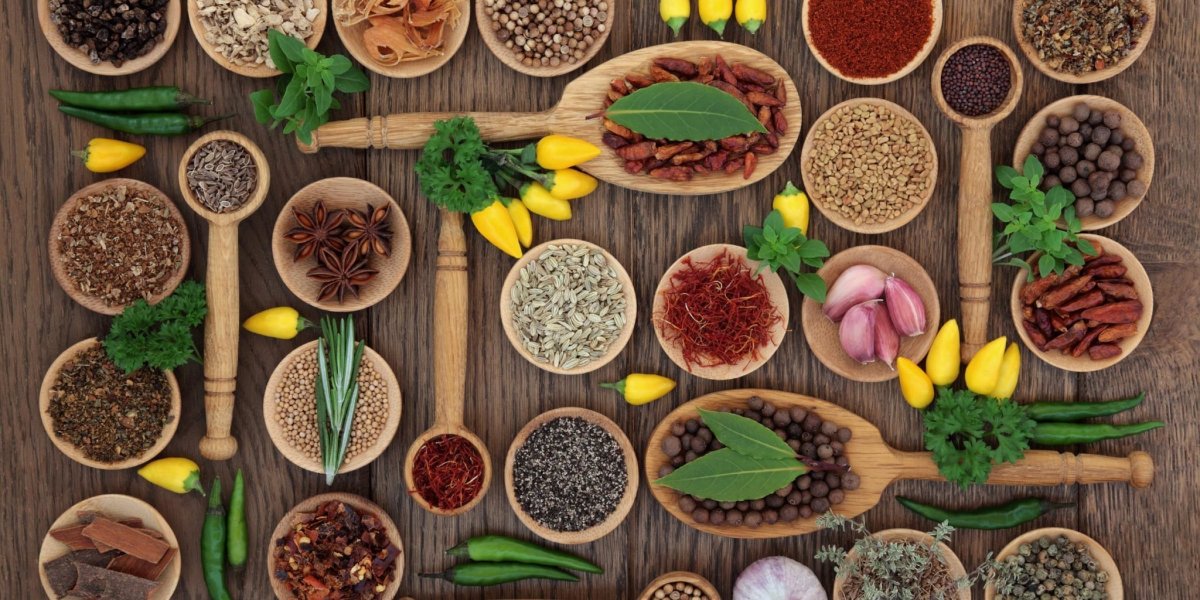 Специи и травы на кухне