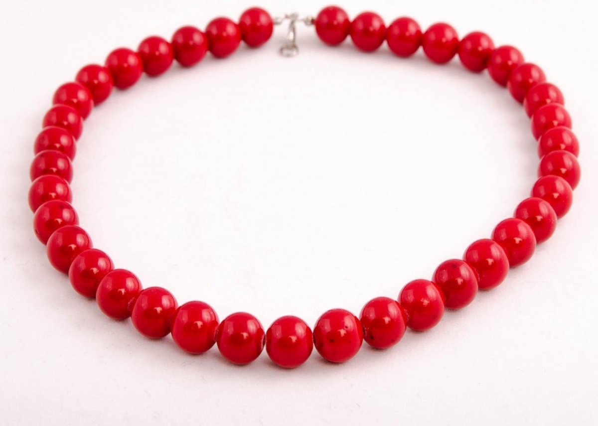Красные бусы детские