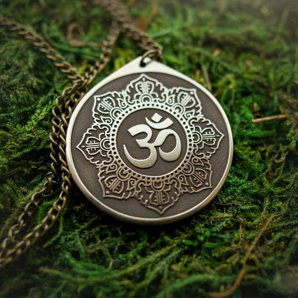 Цепочка Инь Янь