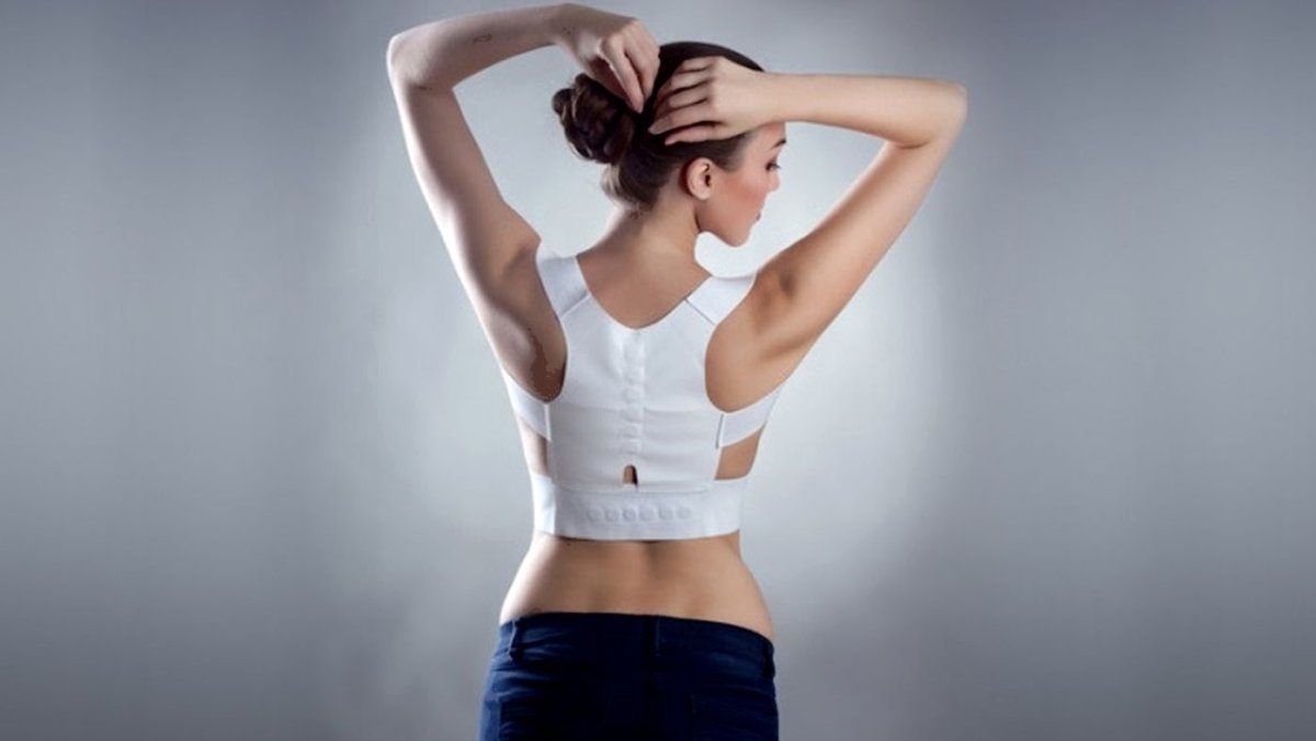 Правильная красивая осанка