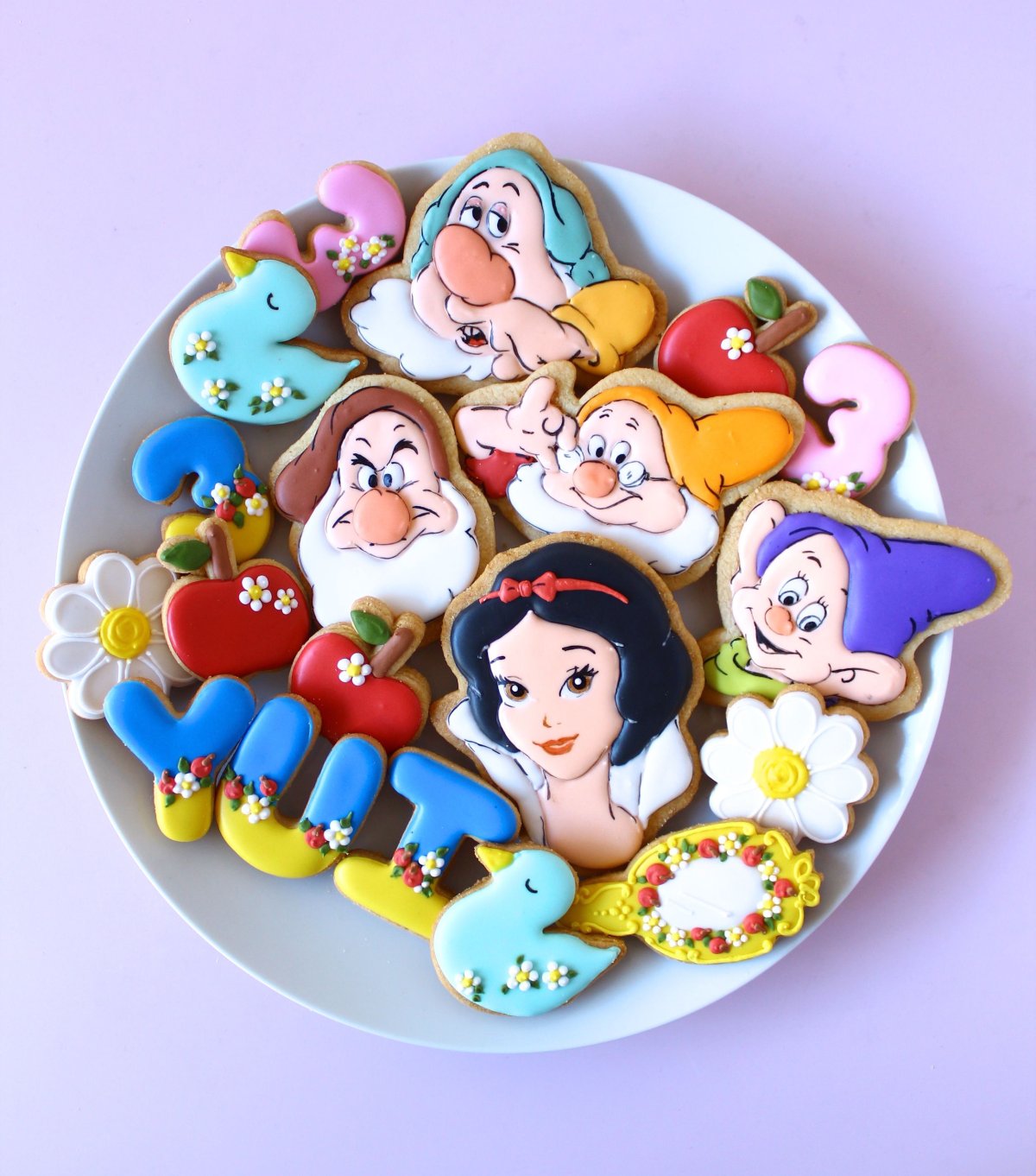 Disney. Принцесса. Белоснежка и семь гномов