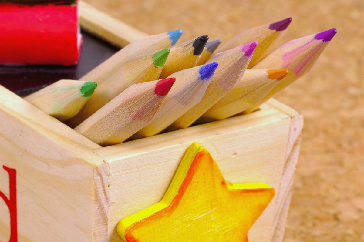 Рисование цветными карандашами для детей