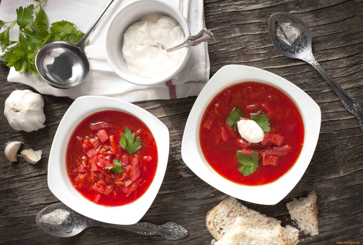 Сервировка борща