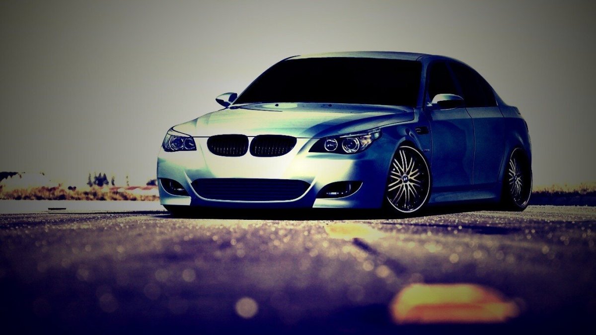 БМВ м5 на аву