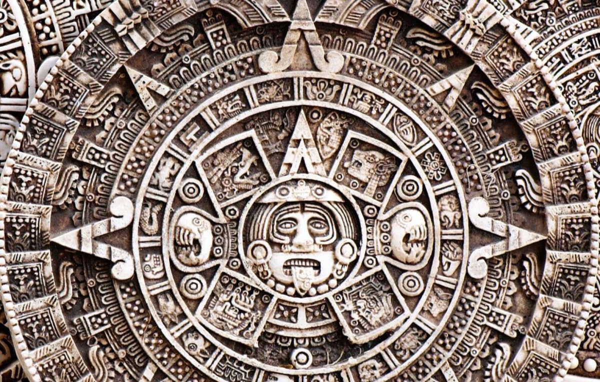 Солнечный камень древних ацтеков