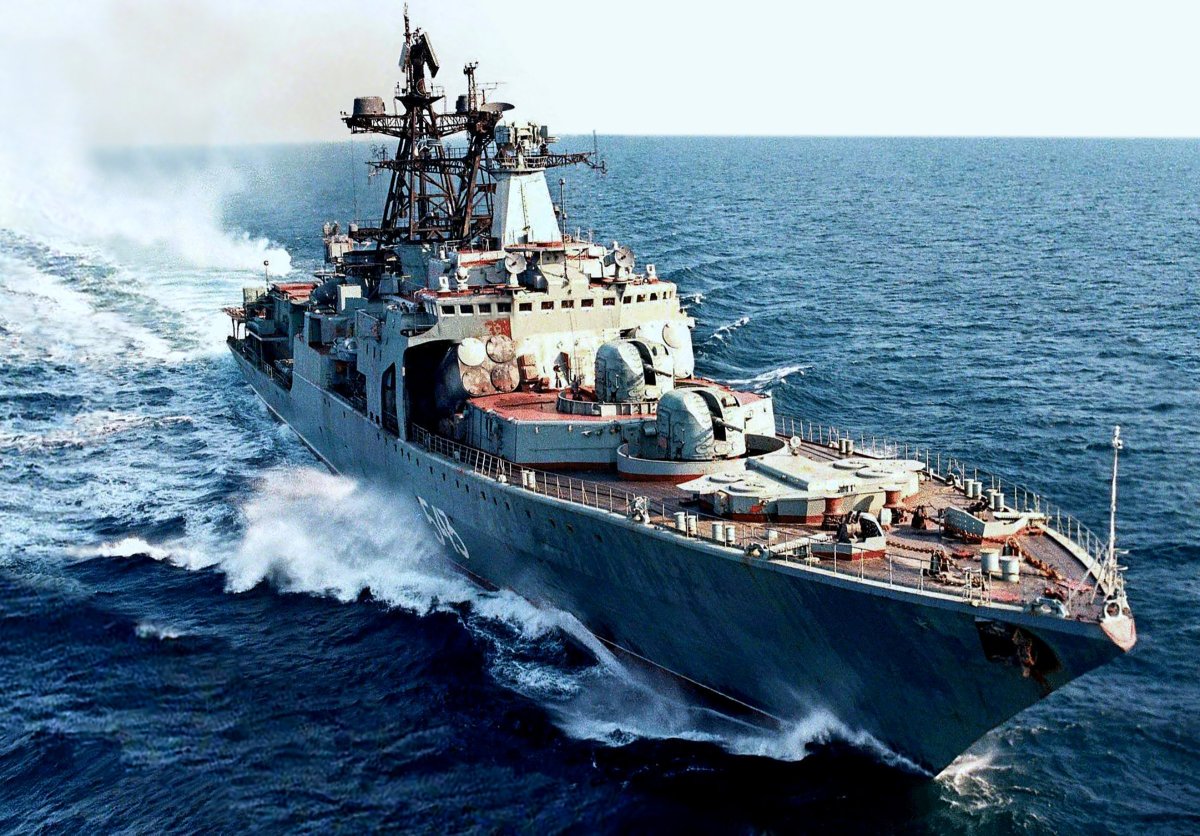 100 Пушечный линейный корабль Ростислав