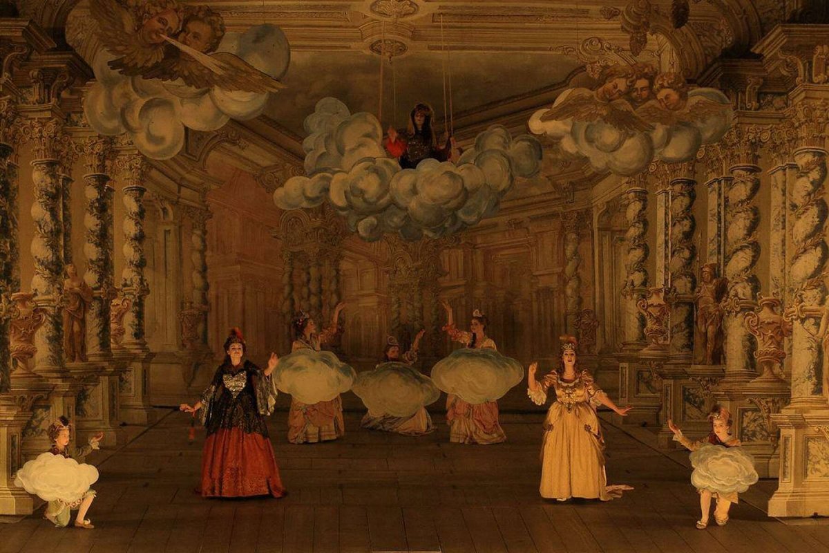 Логотип опер Style