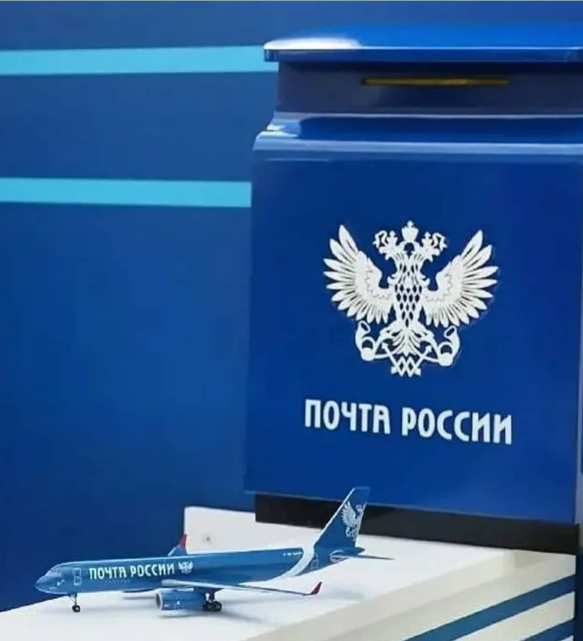 Значок телефона и электронной почты