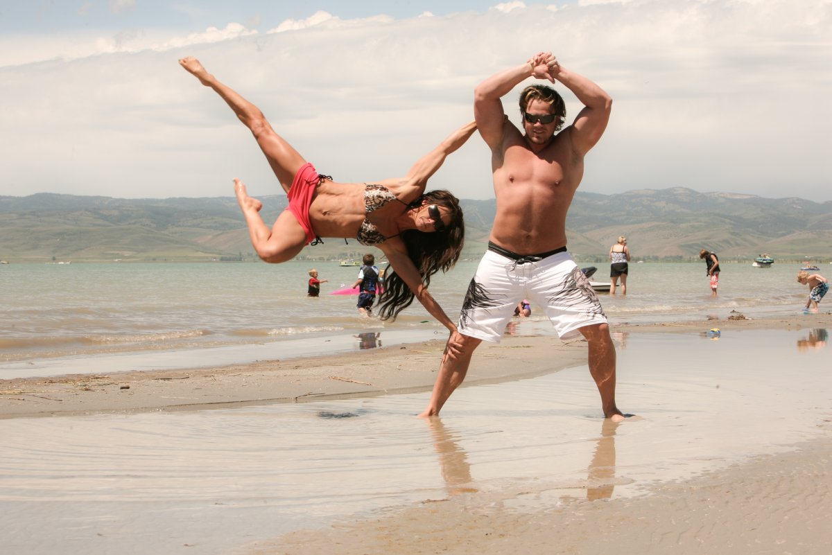 Парень и девушка смешные