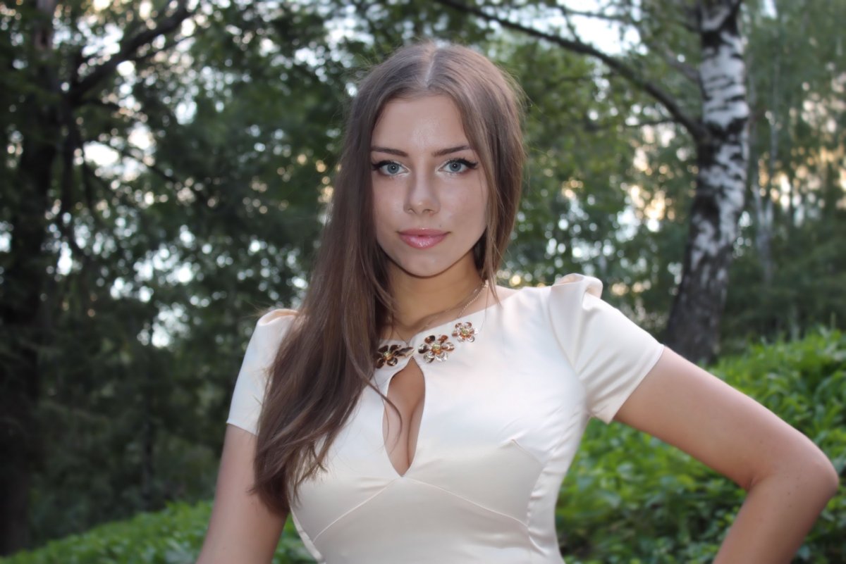 Милые девушки