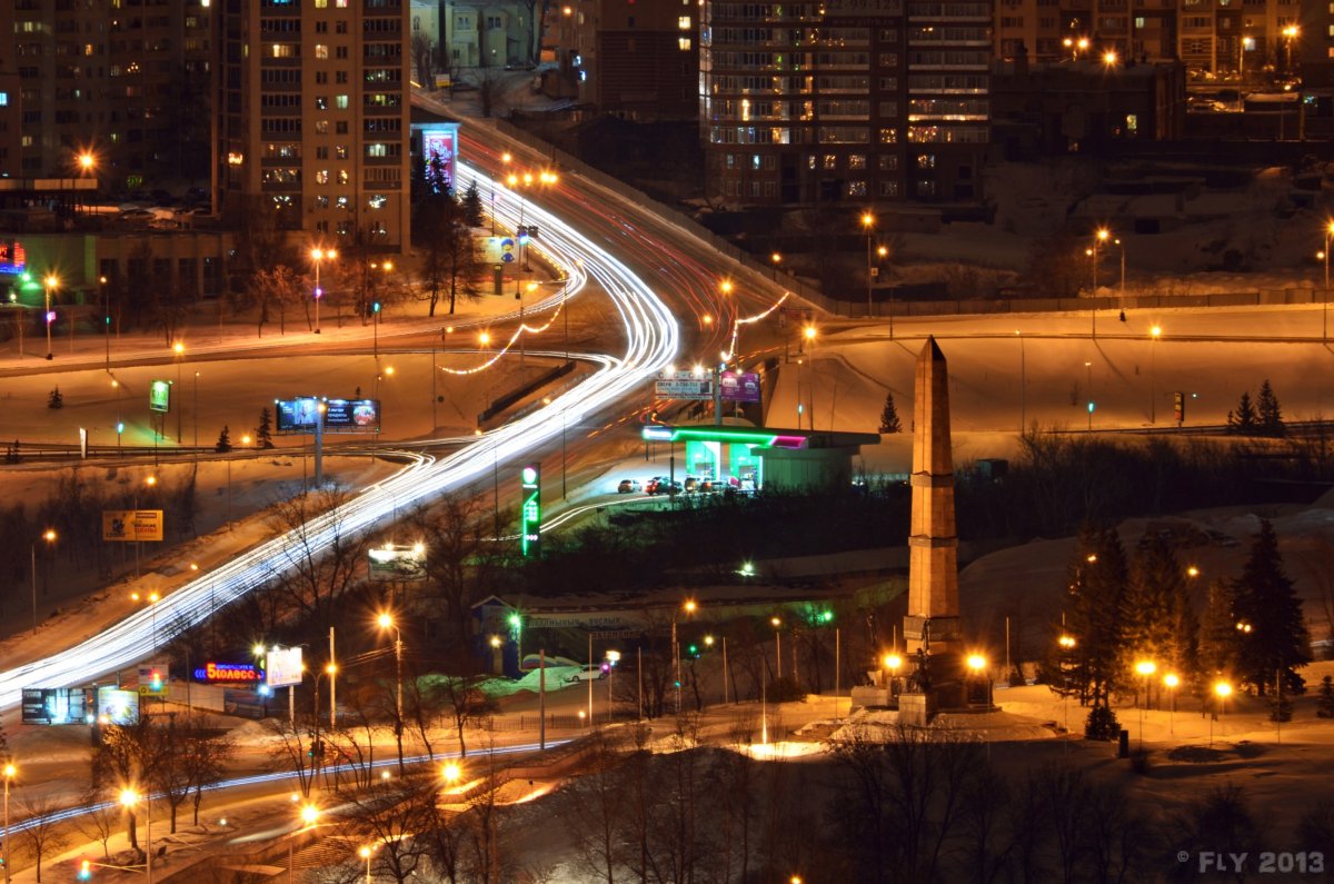 Монумент дружбы Уфа зимой