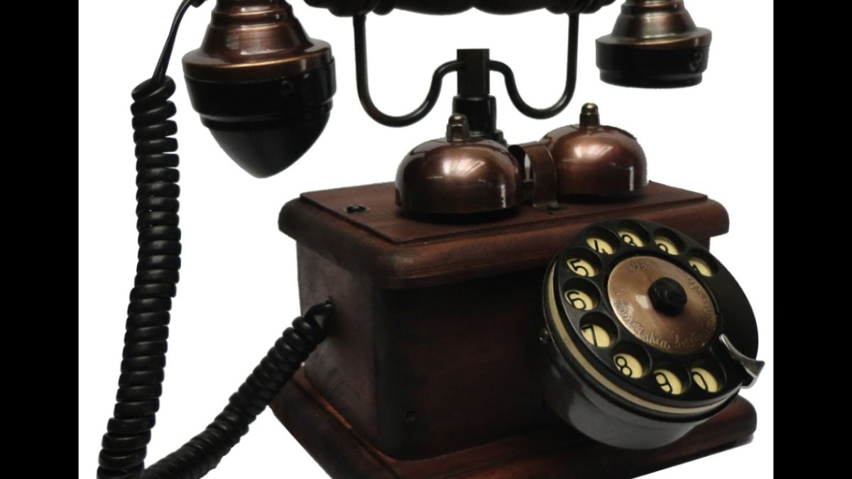 Старый телефон