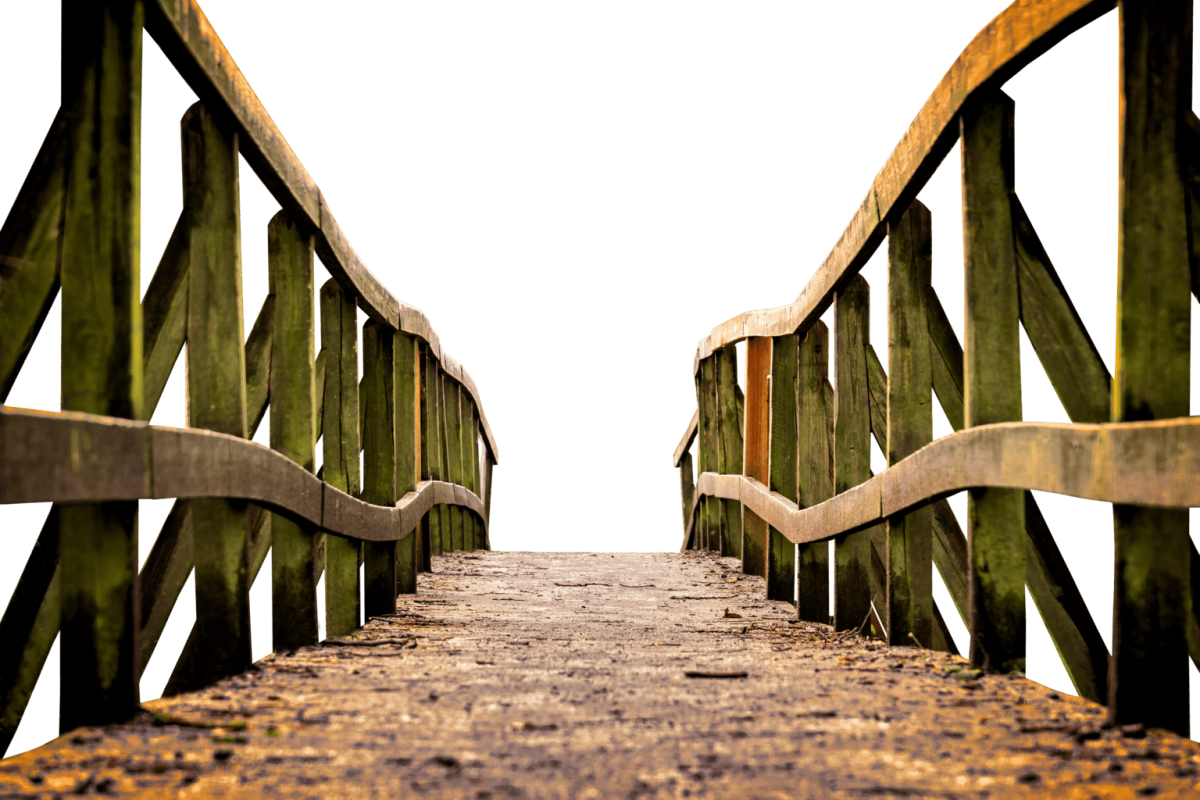 Мост на белом фоне