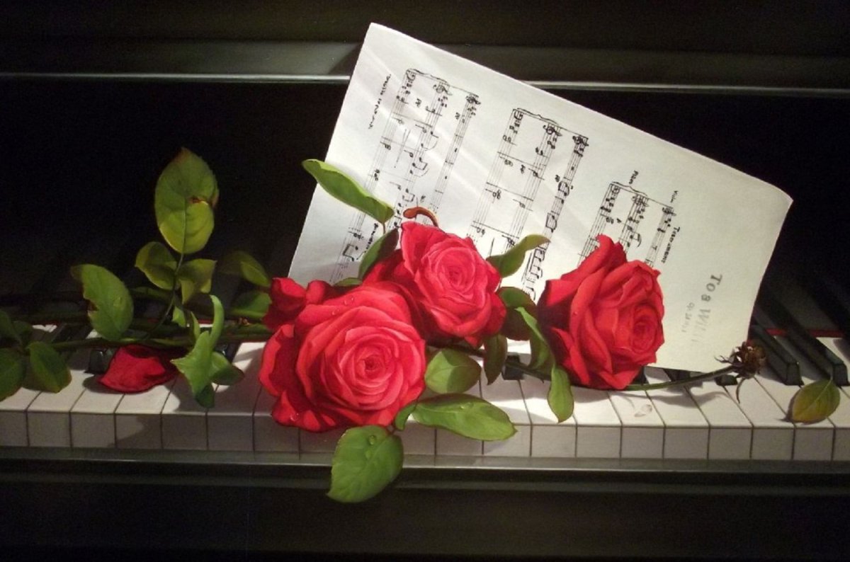 Пианино с цветами