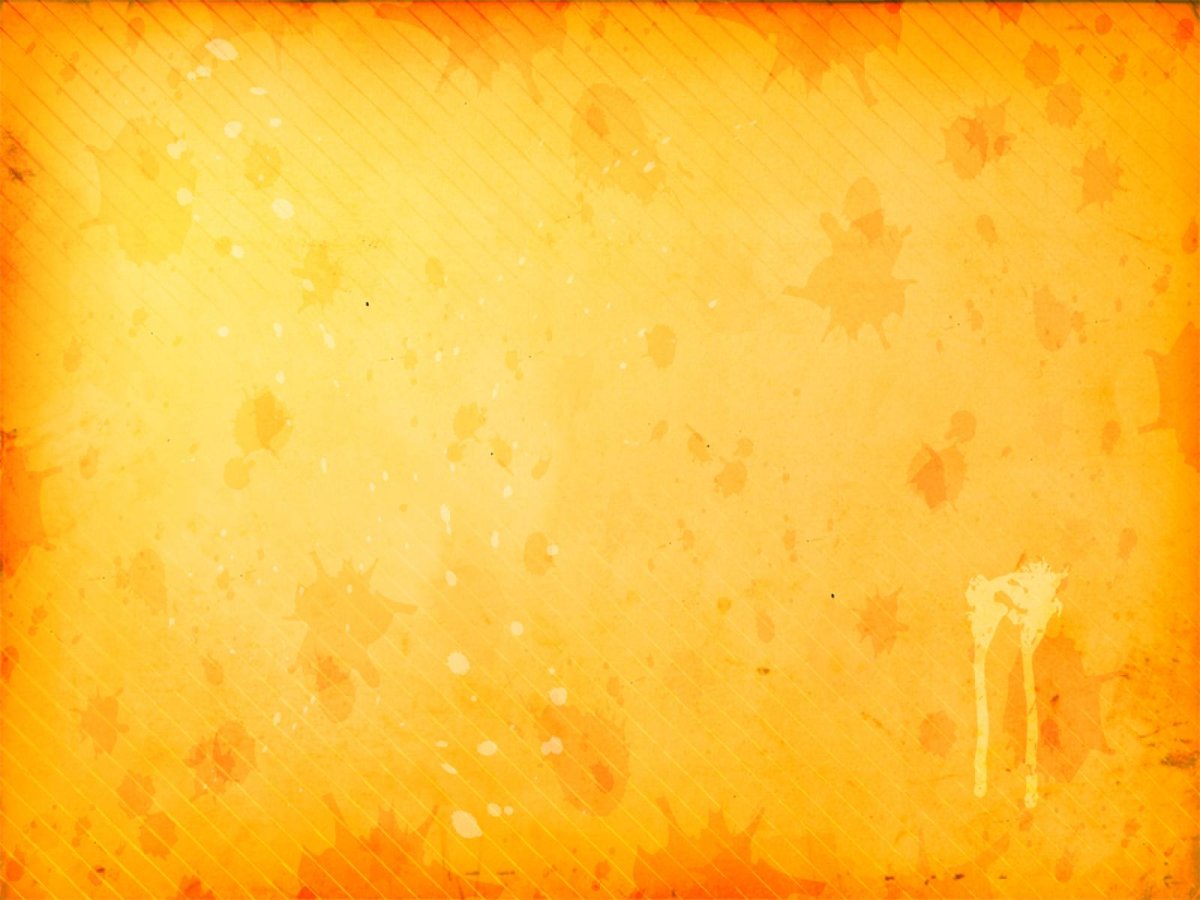 Улыбка на желтом фоне